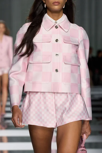 Look 72